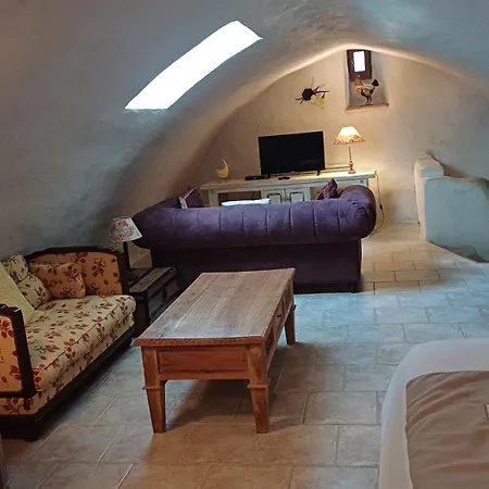 Le Passe Compose Millau